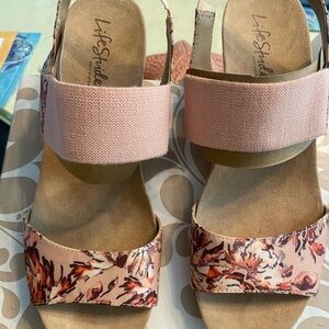 Life Stride Maldives women’s cork wedge sandals; sz 7.5 W, excellent condition